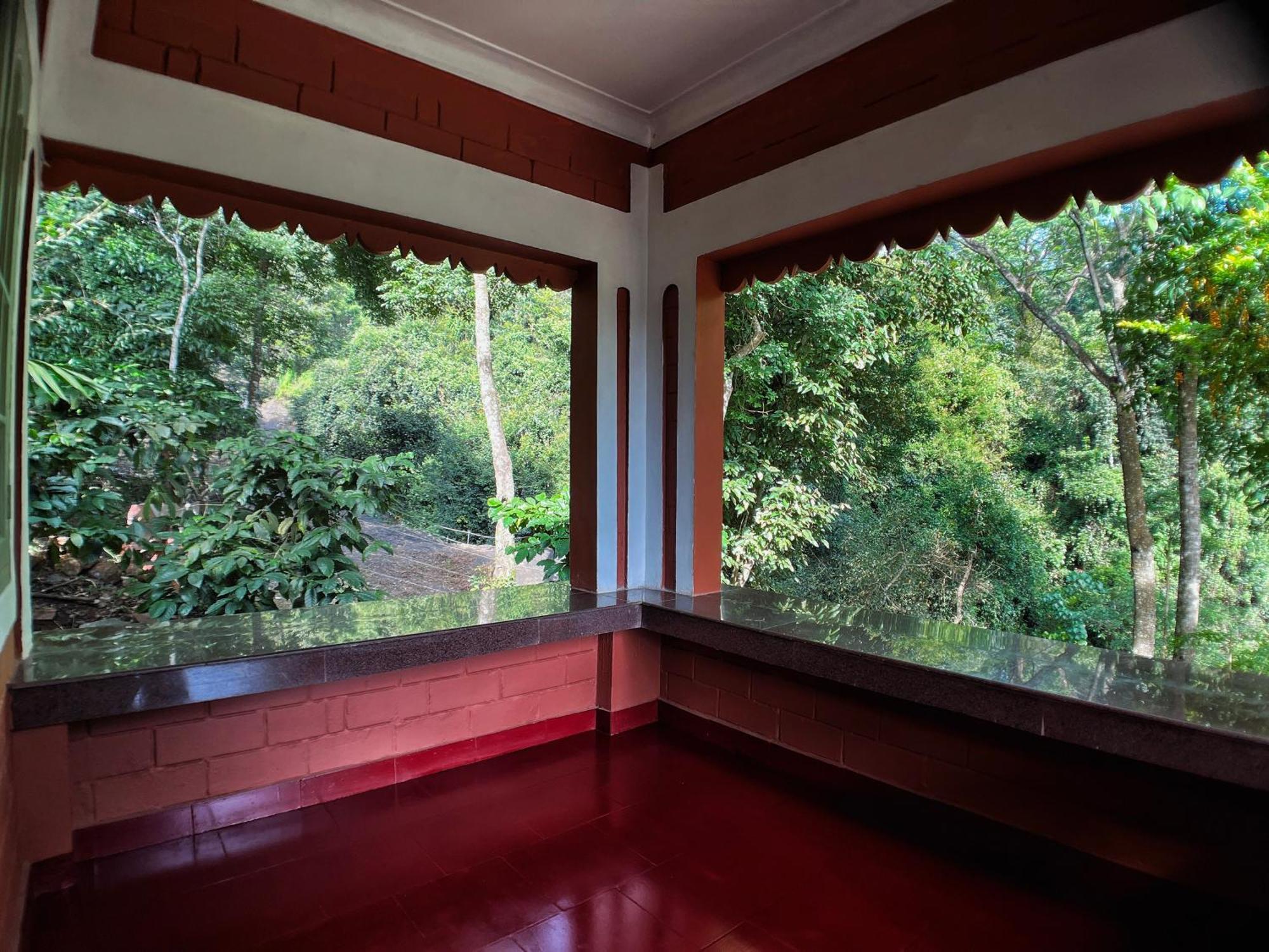 Mahout Resort Wayanad - An Experiential Jungle Stay With Waterfall Kalpetta Bagian luar foto